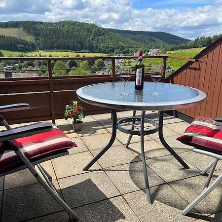 Gemuetliche 3-Zimmer-Wohnung Mit Panoramablick Und Kostenlosem Ueberdachten Parkplatz Winterberg Ngoại thất bức ảnh