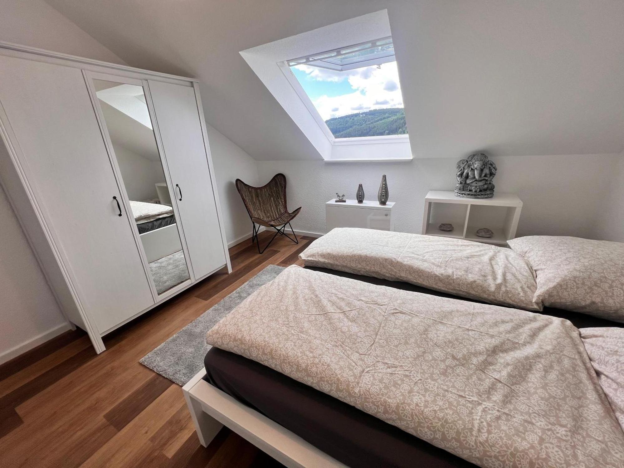 Gemuetliche 3-Zimmer-Wohnung Mit Panoramablick Und Kostenlosem Ueberdachten Parkplatz Winterberg Ngoại thất bức ảnh